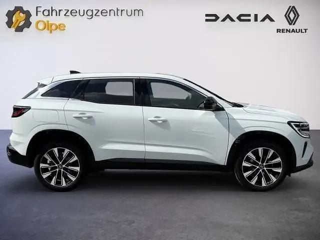 Gebraucht Renault Austral Techno 158 PS (116 kW) 2024 Weiß SUV