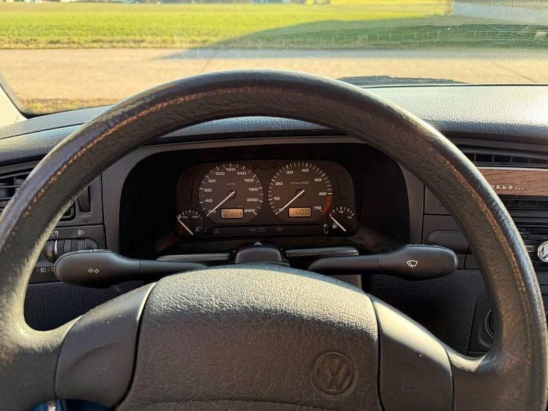 Gebraucht VW Golf III 90 PS (66 kW) 1994 Blau Limousine