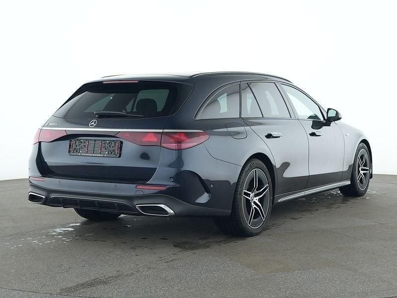 Gebraucht Mercedes E300 AMG 313 PS (230 kW) 2025 Lack nautikblau Kombi