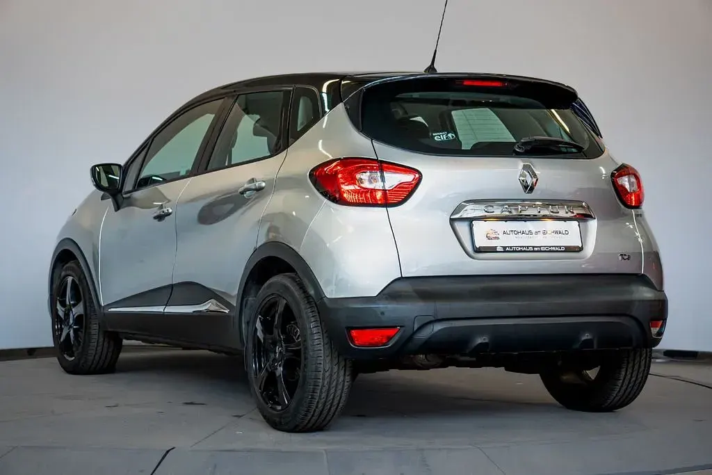 Occasion Renault Captur Luxe 120 ch (88 kW) 2014 Argent SUV