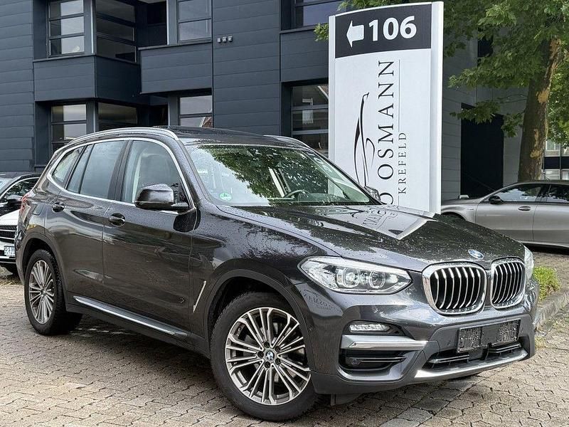 Sophistograu brillanteffekt me Gebraucht 2020 BMW X3 Luxury Line SUV | 32.950 € (Guter Preis) - Bild 1/4