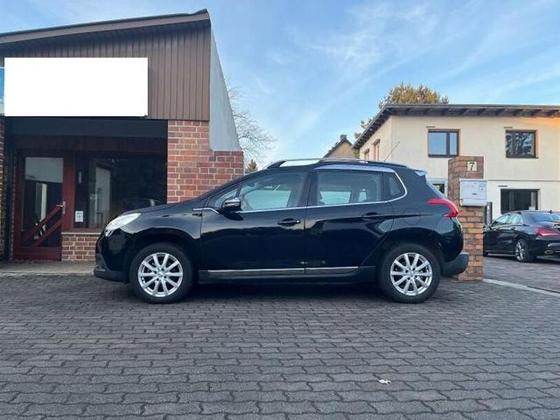 Gebraucht Peugeot 2008 Allure 92 PS (67 kW) 2015 Schwarz SUV