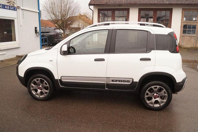 Gebraucht Fiat Panda Cross Cross 86 PS (63 kW) 2019 Weiß Kleinwagen