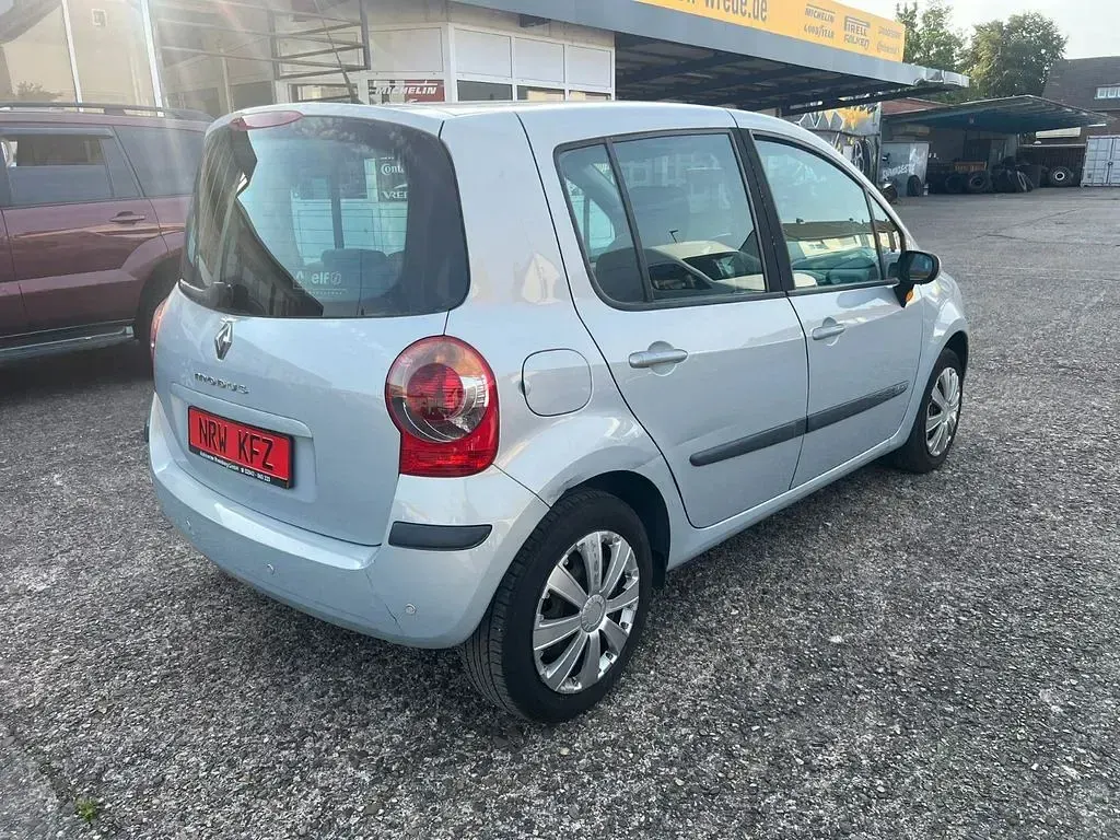 Gebraucht Renault Modus Dynamique 111 PS (81 kW) 2005 Silber Van / Kleinbus