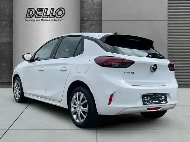 Gebraucht Opel Corsa-e Edition 100 kW (136 PS) 2023 Weiß Kleinwagen