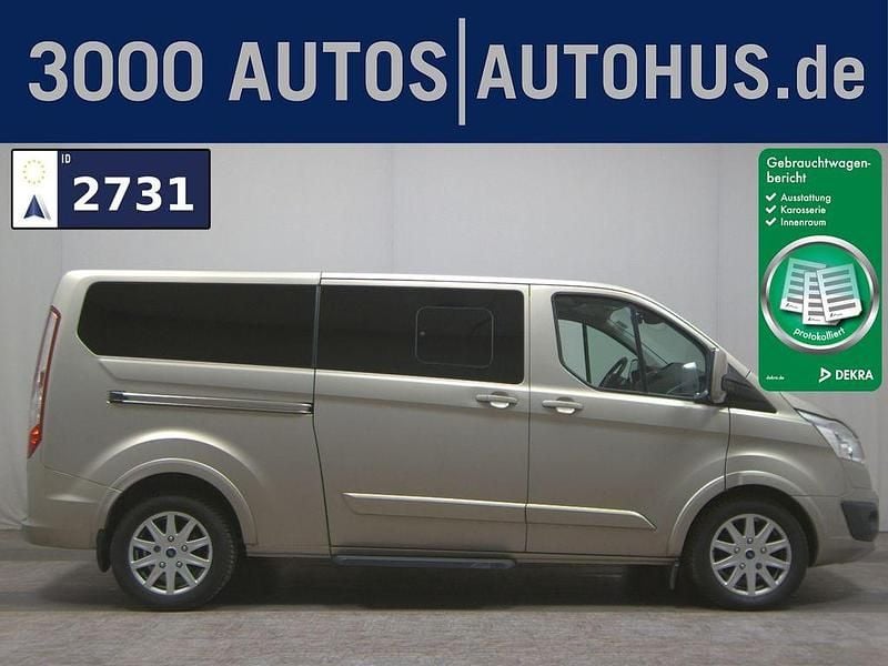 Grau Gebraucht 2018 Ford Tourneo Titanium Van / Kleinbus | 15.690 € (Superpreis) - Bild 1/4