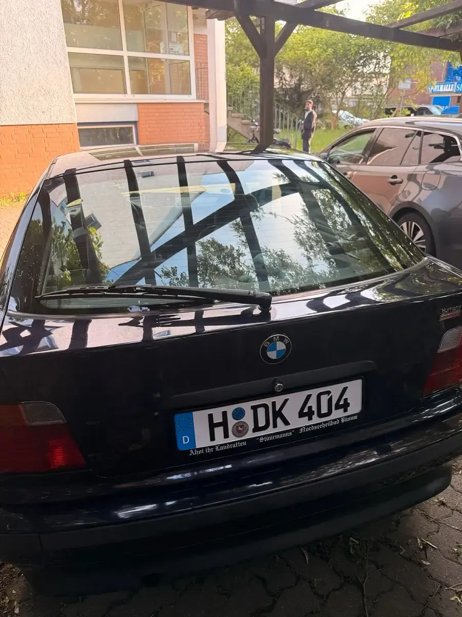 Gebraucht BMW 316 102 PS (75 kW) 1995 Violet Coupé