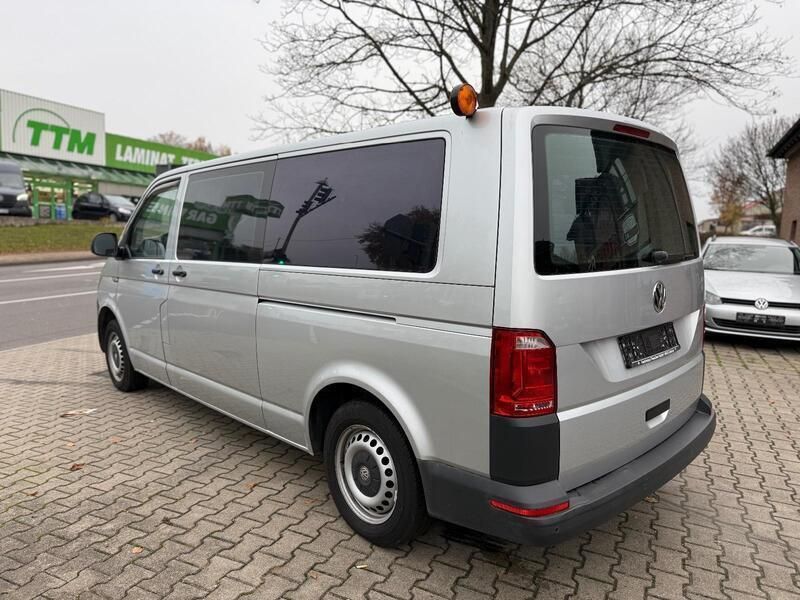 Gebraucht VW T6 150 PS (110 kW) 2016 Silber Van