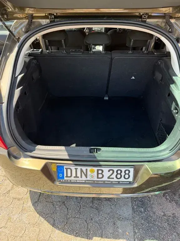 Used Citroën C4 PureTech 131 HP (96 kW) 2014 Brown Sedan