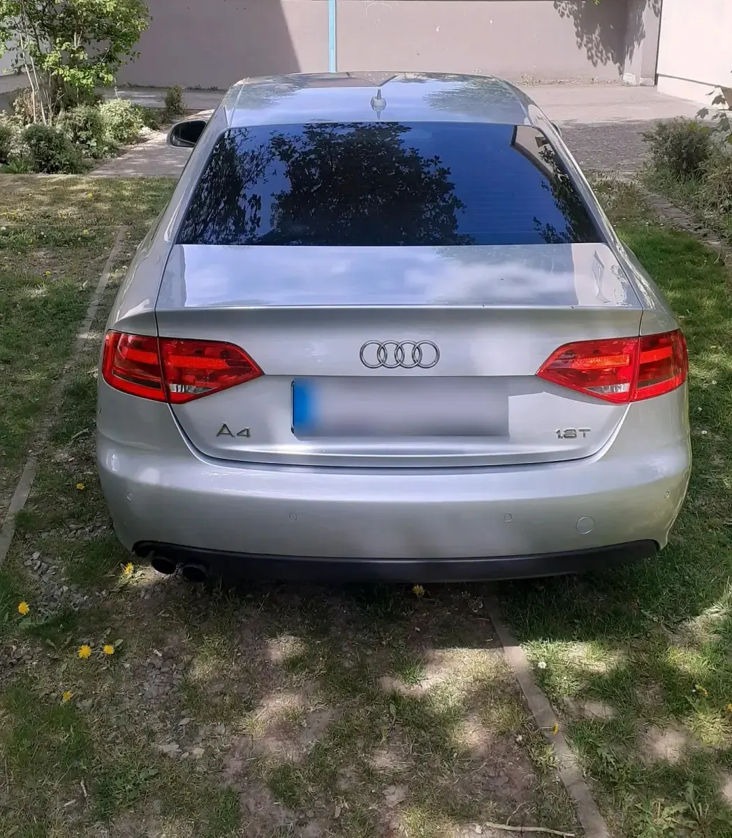 Gebraucht Audi A4 160 PS (117 kW) 2008 Silber Limousine