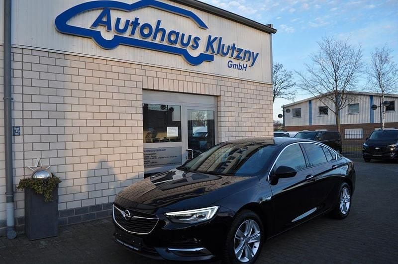 Gebraucht Opel Insignia Innovation 170 PS (125 kW) 2017 Schwarz Limousine