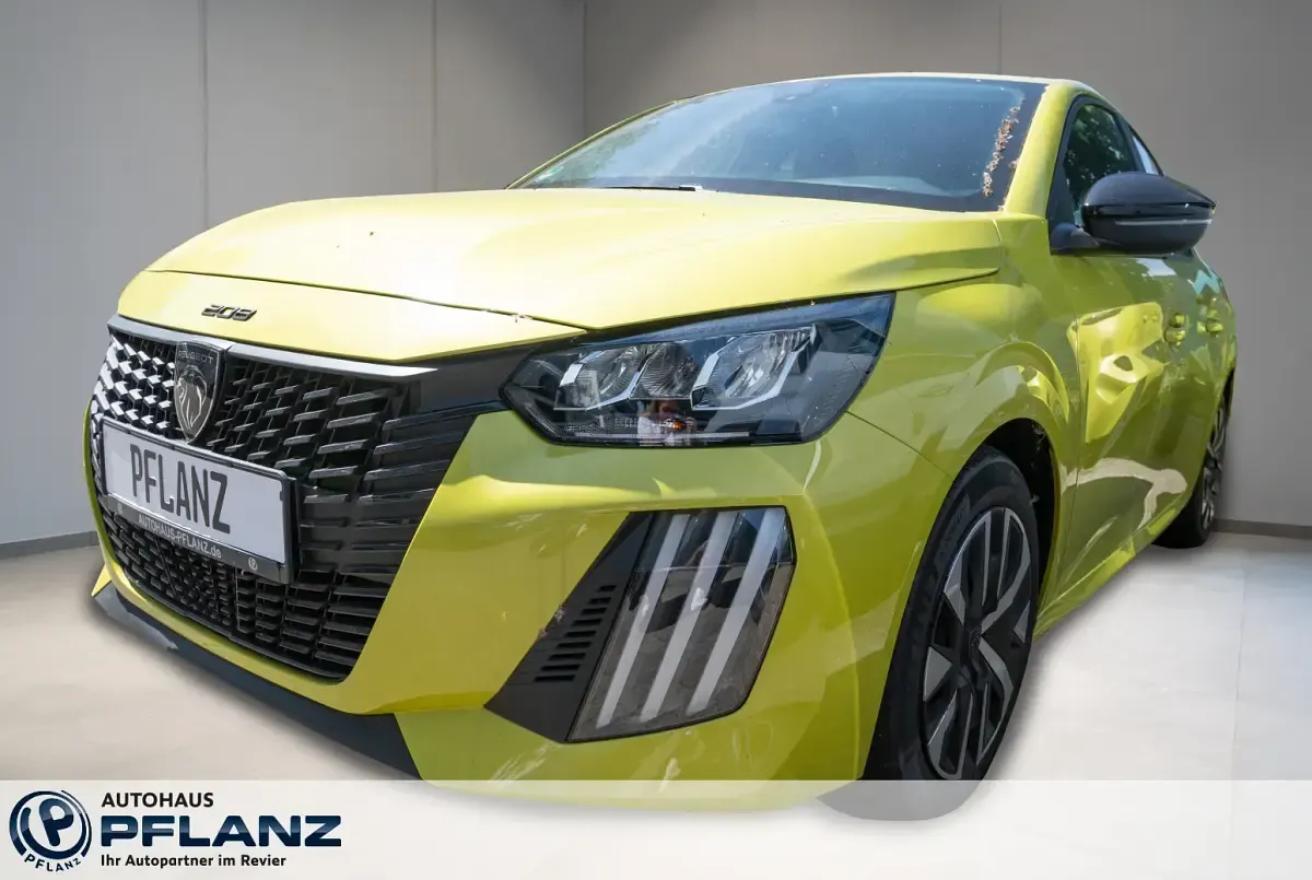 Gebraucht Peugeot 208 Active 75 PS (55 kW) 2024 Kleinwagen