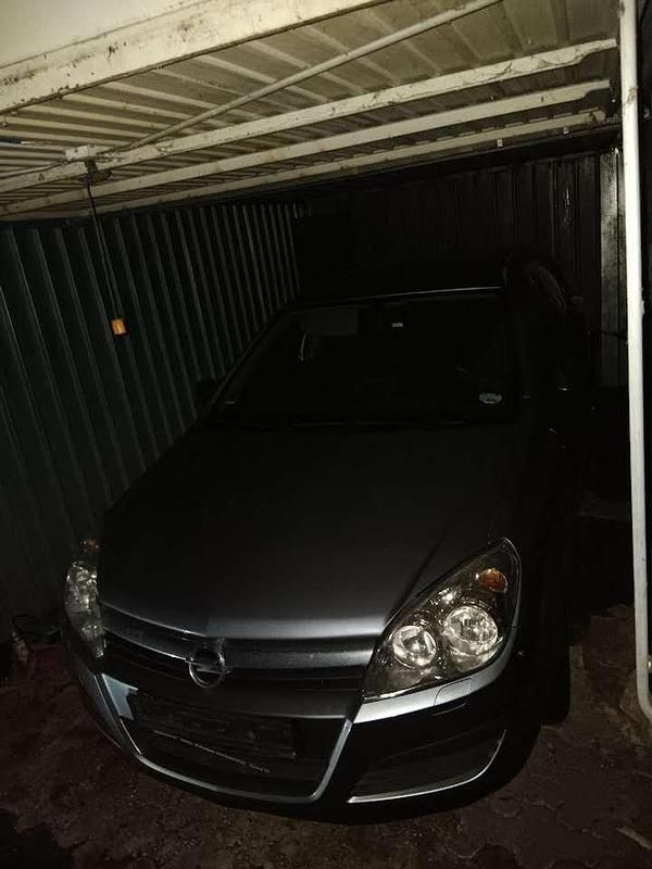 Gebraucht Opel Astra Edition 101 PS (74 kW) 2005 Limousine