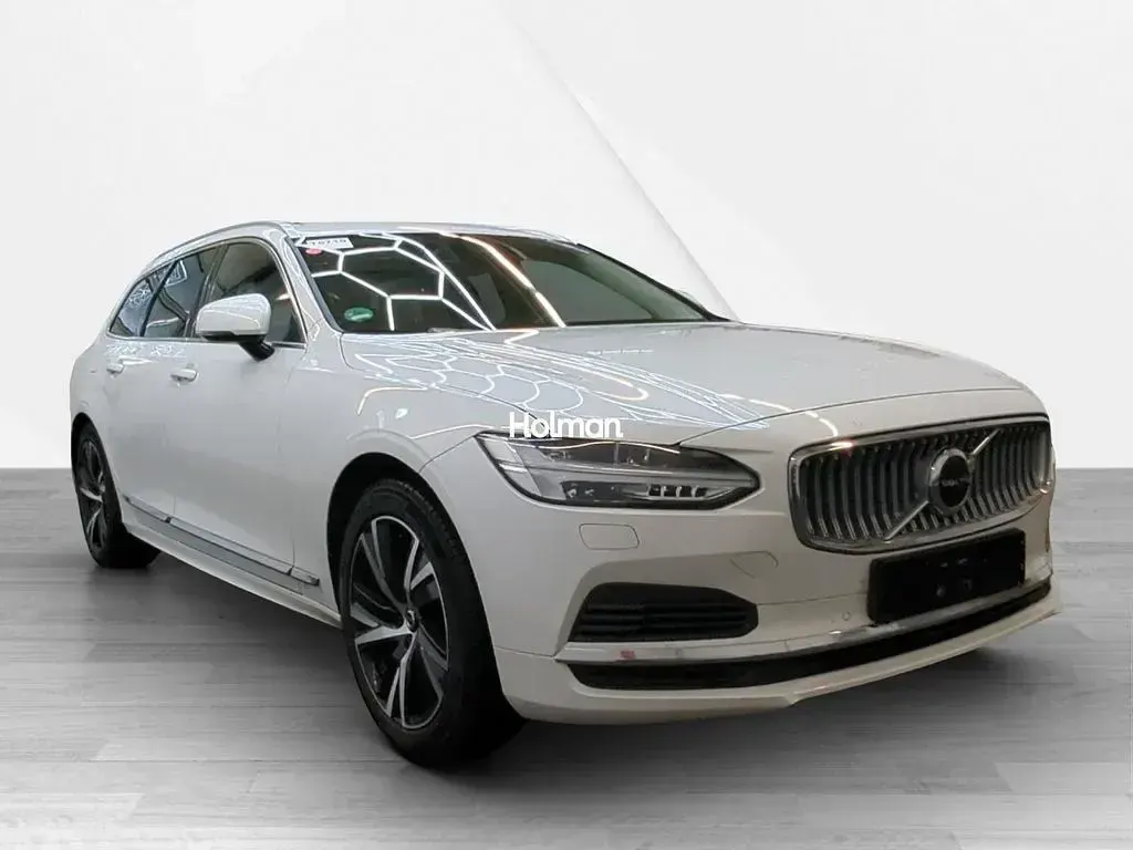 Gebraucht Volvo V90 Core 349 PS (256 kW) 2024 Weiß Kombi