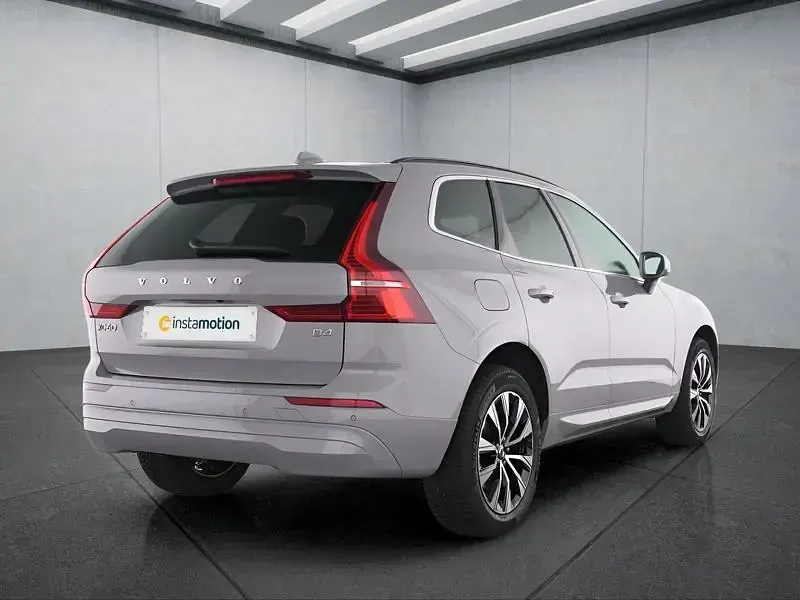 Gebraucht Volvo XC60 Core 197 PS (144 kW) 2024 Grau SUV