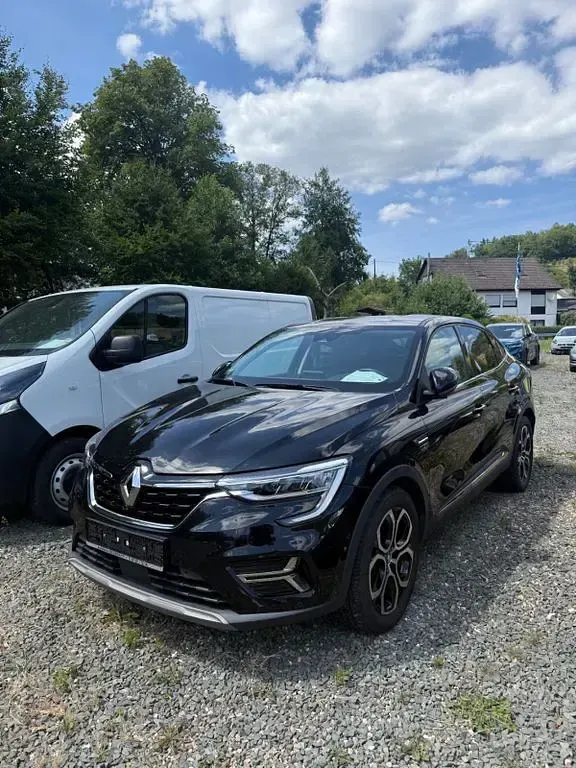 Gebraucht Renault Arkana Intens 143 PS (105 kW) 2022 Schwarz SUV