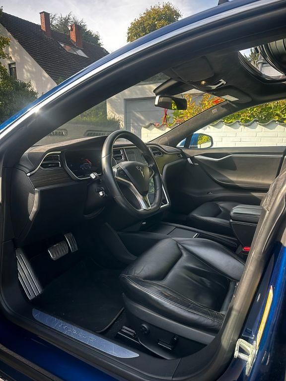 Gebraucht Tesla Model S 386 kW (525 PS) 2015 Blau Kleinwagen