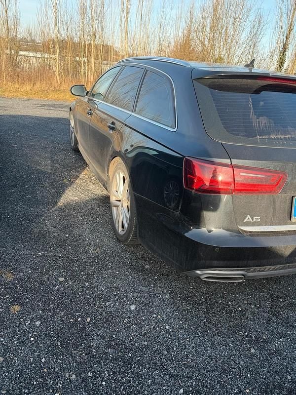 Schwarz Gebraucht 2018 Audi A6 S-Line Kombi | 21.000 € (Guter Preis) - Bild 1/4