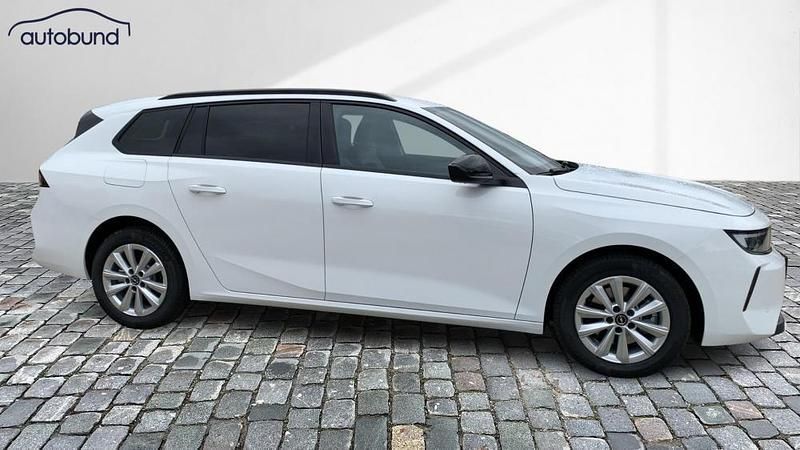 Neu Opel Astra Edition 131 PS (96 kW) 2025 Weiss Limousine