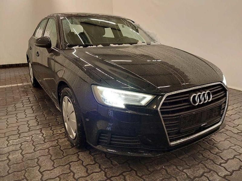 Gebraucht Audi A3 Advanced 150 PS (110 kW) 2020 Schwarz Limousine