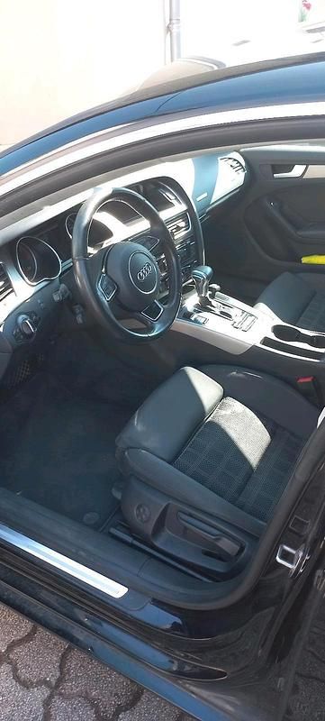 Gebraucht Audi A5 Sportback 177 PS (130 kW) 2011 Schwarz Kleinwagen