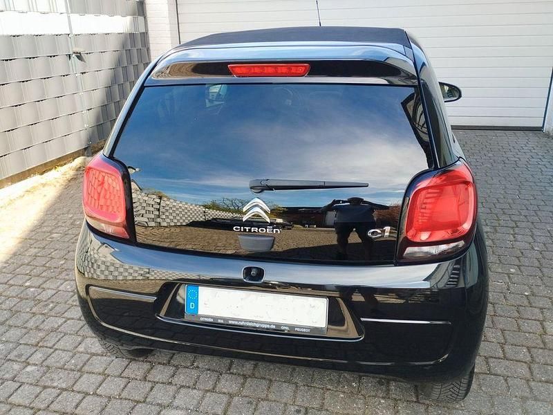 Gebraucht Citroën C1 PureTech 82 PS (60 kW) 2017 Schwarz Kleinwagen