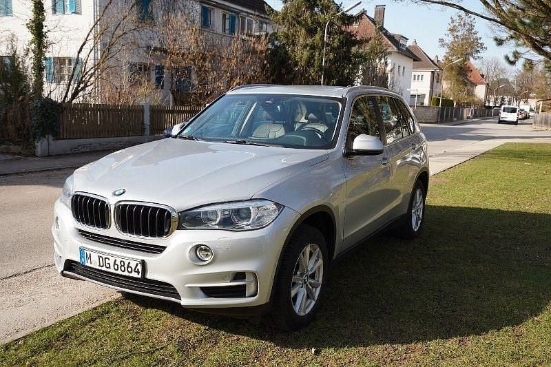 Gebraucht BMW X5 231 PS (169 kW) 2017 Silber SUV
