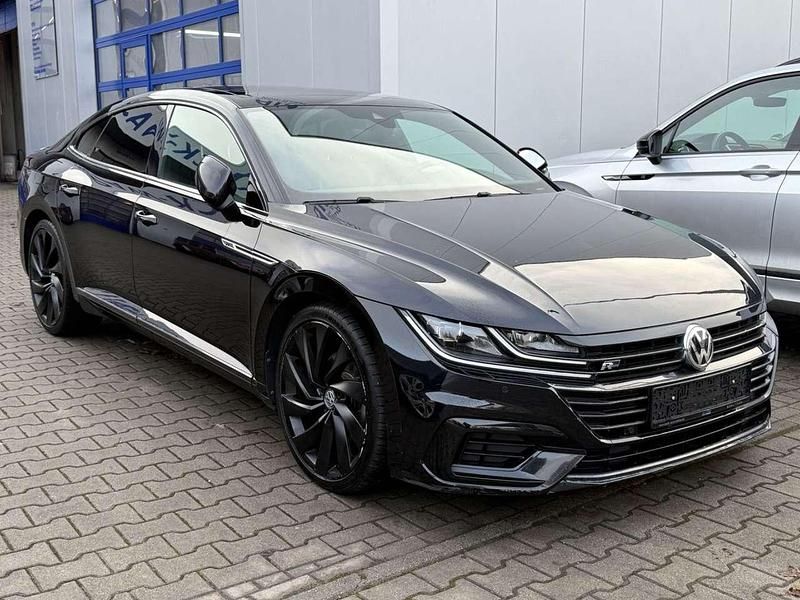Gebraucht VW Arteon Exclusive 150 PS (110 kW) 2018 Schwarz Kleinwagen