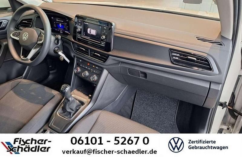 Gebraucht VW T-Roc Basis 110 PS (80 kW) 2022 Ascotgrau SUV