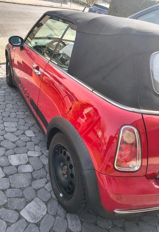Gebraucht Mini Cooper Cabriolet 116 PS (85 kW) 2005 Rot Cabrio