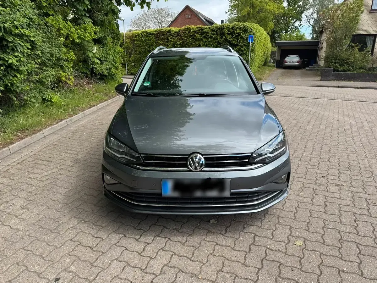 Gebraucht VW Golf VII Join 116 PS (85 kW) 2019 Grau Kleinwagen