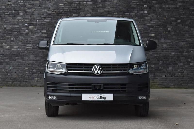 Gebraucht VW T6.1 150 PS (110 kW) 2019 Silber Van