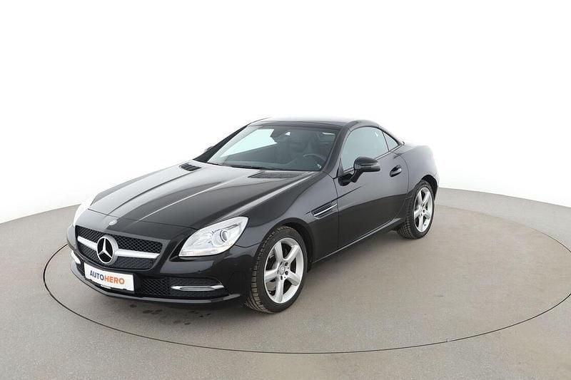 Gebraucht Mercedes SLK200 184 PS (135 kW) 2015 Schwarz Cabrio