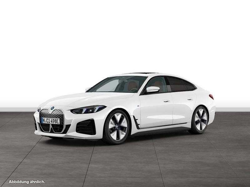 Weiß Gebraucht 2025 BMW i4 M Sport Limousine | 53.422 € (Fairer Preis) - Bild 1/3