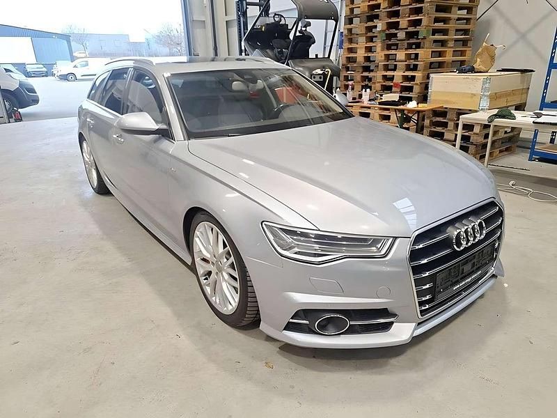 Usado Audi A6 Sport 320 HP (235 kW) 2016 Prateado Carrinha