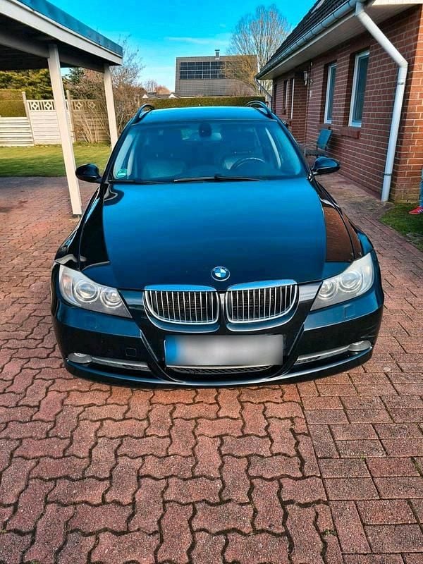 Gebraucht BMW 330 231 PS (169 kW) 2006 Schwarz Kombi