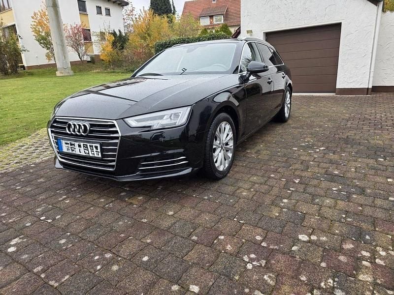 Schwarz Gebraucht 2016 Audi A4 Ambiente Kombi | 16.750 € (Guter Preis) - Bild 1/4