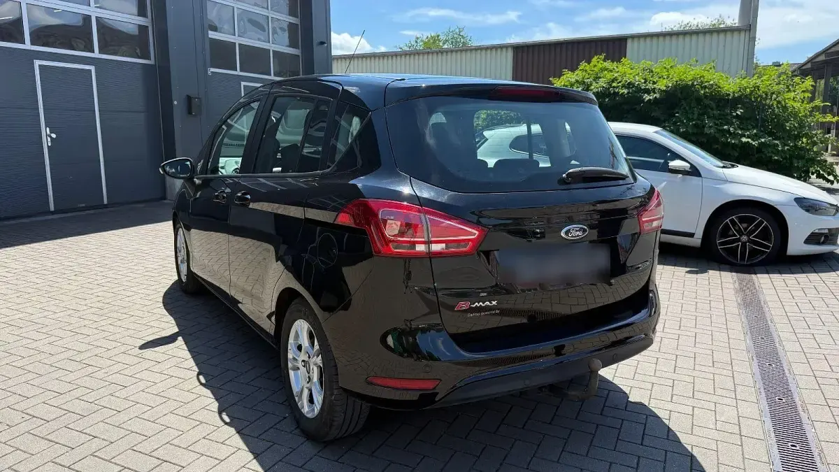Gebraucht Ford B-MAX SYNC Edition 105 PS (77 kW) 2014 Schwarz Van / Kleinbus