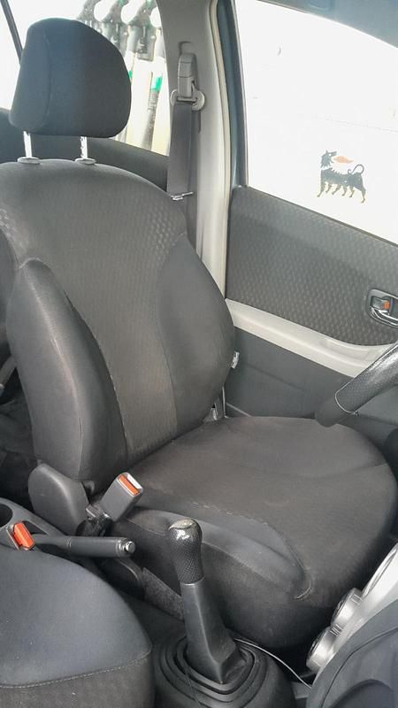 Gebraucht Toyota Yaris 133 PS (97 kW) 2007 Grau Kleinwagen