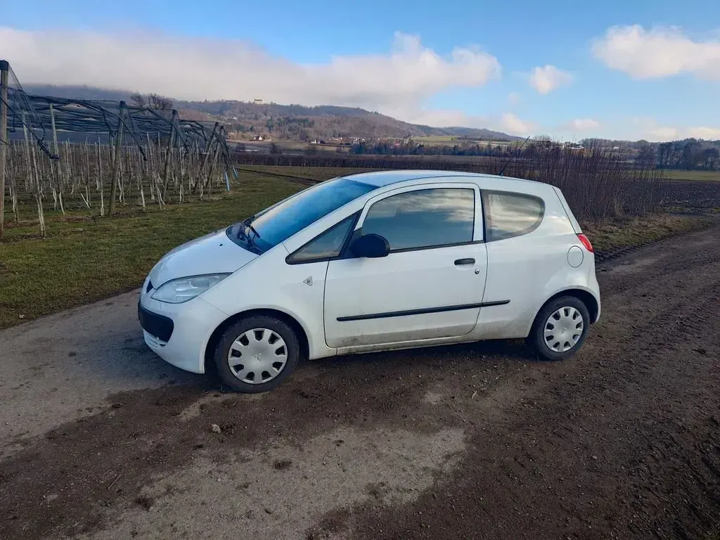 Gebraucht Mitsubishi Colt 75 PS (55 kW) 2008 Weiß Limousine