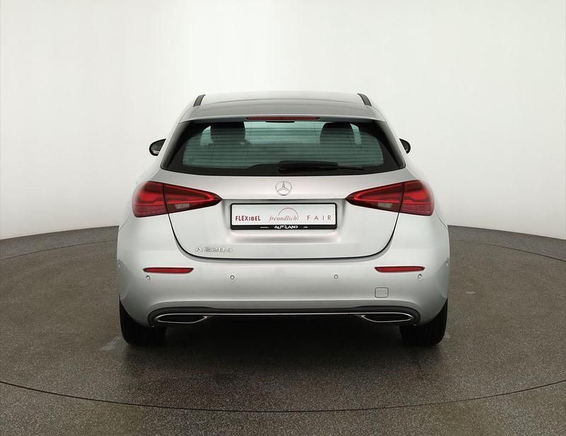 Gebraucht Mercedes A220 Progressive 190 PS (139 kW) 2023 Silber Limousine