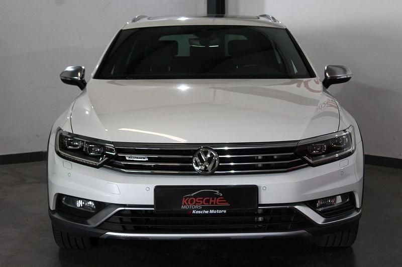 Gebraucht VW Passat Alltrack 190 PS (139 kW) 2018 Weiß Kombi