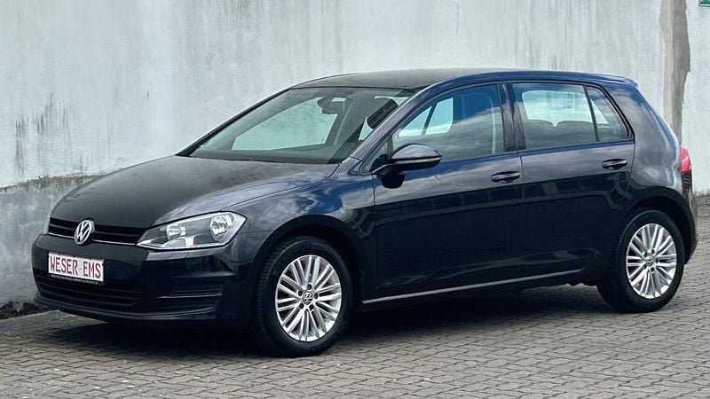 Schwarz Gebraucht 2014 VW Golf VII Trendline Limousine | 6.900 € (Guter Preis) - Bild 1/4