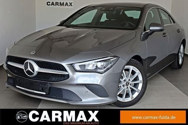Mountaingrau met. Gebraucht 2020 Mercedes CLA200 Coupé | 24.800 € (Guter Preis) - Bild 1/4