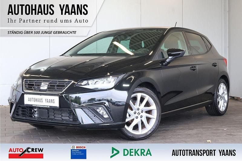 Schwarz Gebraucht 2024 Seat Ibiza FR Kleinwagen | 15.489 € (Superpreis) - Bild 1/4