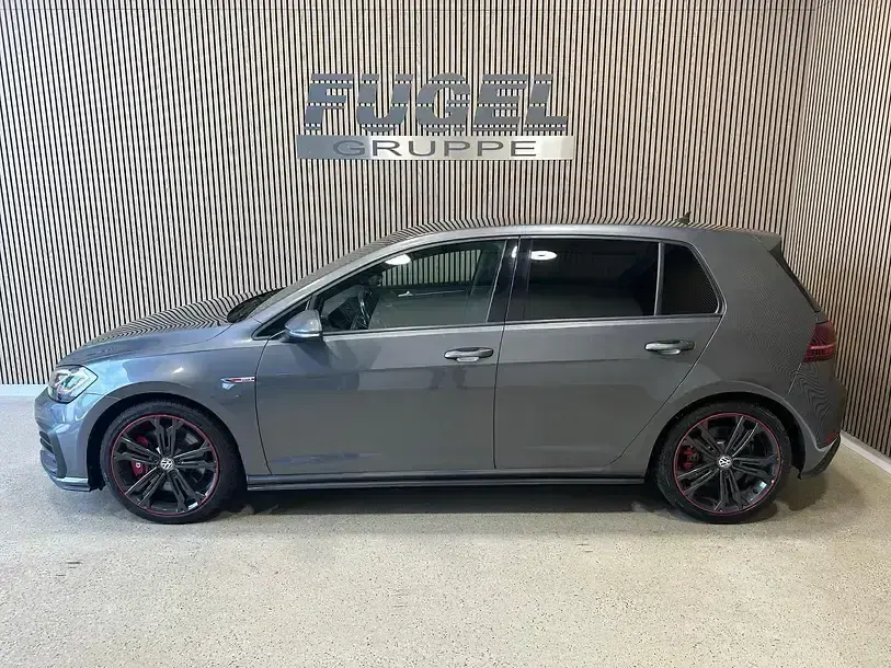 Gebraucht VW Golf VII GTI 245 PS (180 kW) 2018 Indiumgrau metallic Limousine