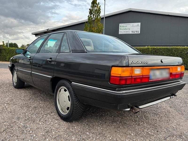 Gebraucht Audi 200 182 PS (133 kW) 1985 Limousine