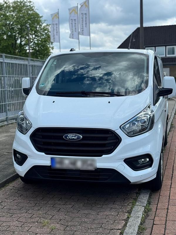 Weiß Gebraucht 2021 Ford Transit Custom Trend Van / Kleinbus | 17.500 € (Superpreis) - Bild 1/4