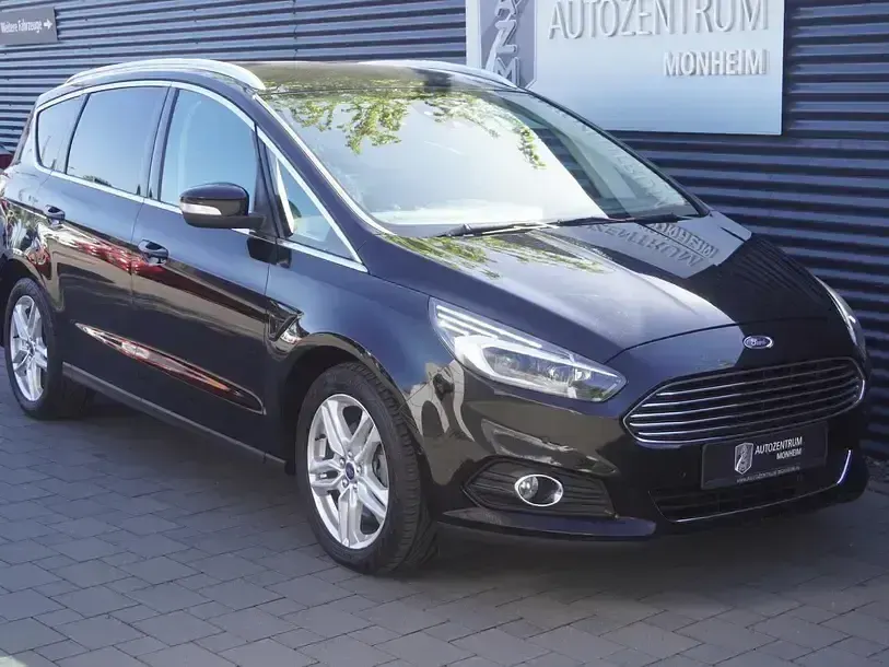 Usata Ford S-MAX Titanium 190 CV (139 kW) 2018 Nero Monovolume