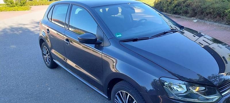 Gebraucht VW Polo Allstar 90 PS (66 kW) 2016 Grau Limousine
